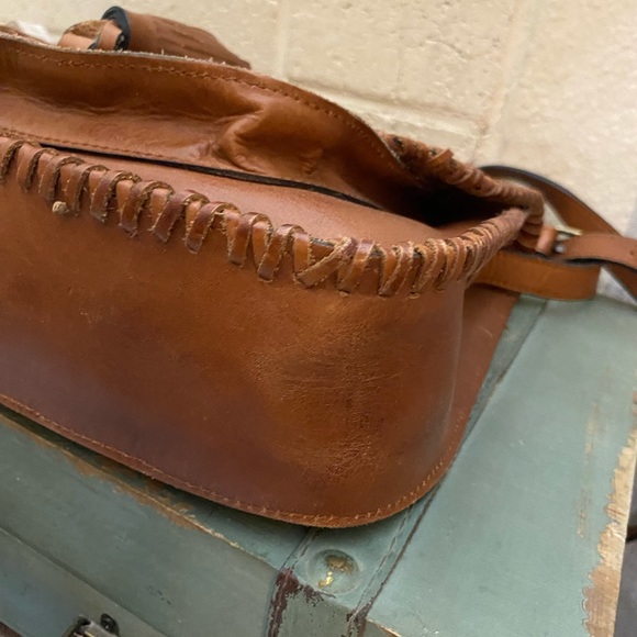 PATRICIA NASH BROWN BRAIDED FLAP W TASSEL CROSSBODY BAG GUC - Picture 8 of 12